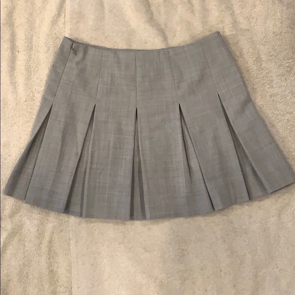 Express Skirt - Picture 2 of 6